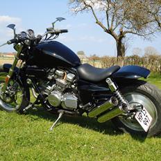 Honda Super Magna (SOLGT)