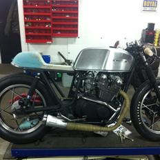 Suzuki GS450 Cafe