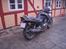 Honda CB500 - Står standart, bortset fra den lille vindskærm.