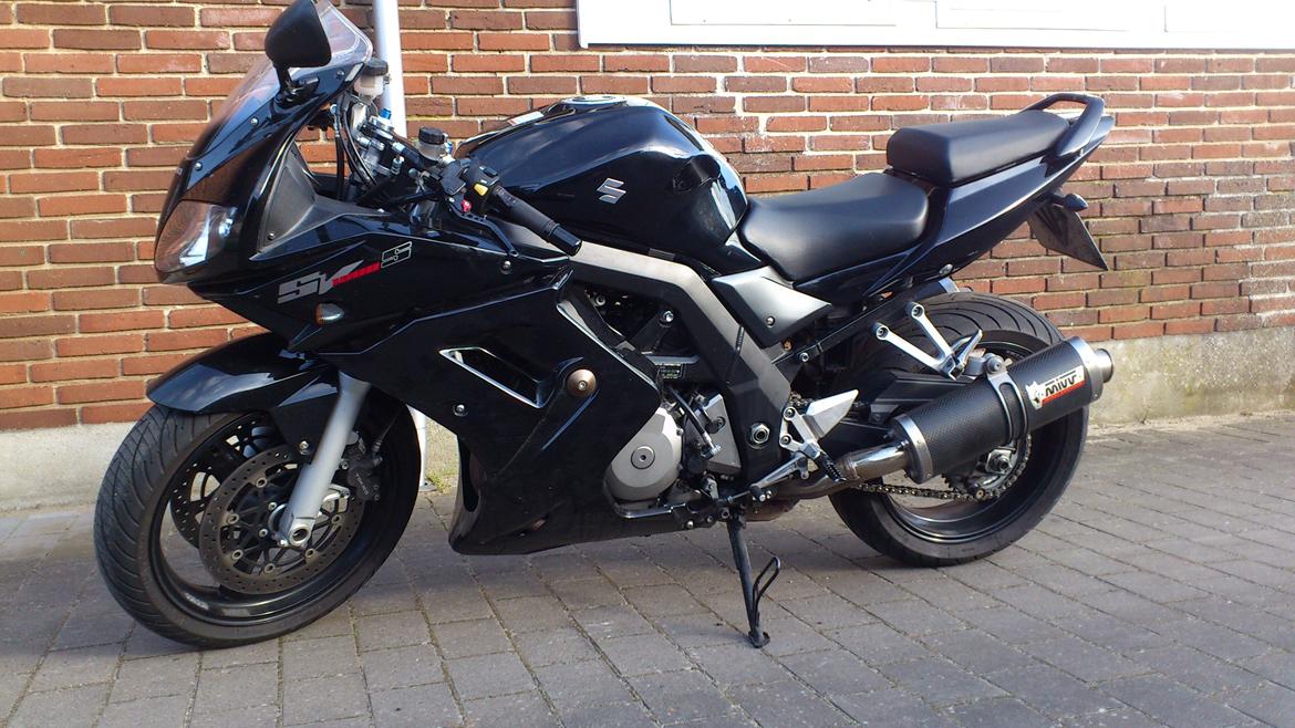Suzuki SV 1000s [SOLGT] billede 9