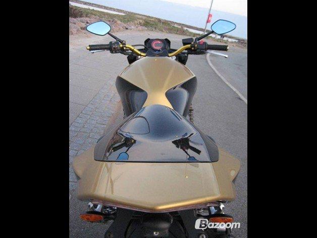 Kawasaki Z 750 billede 9