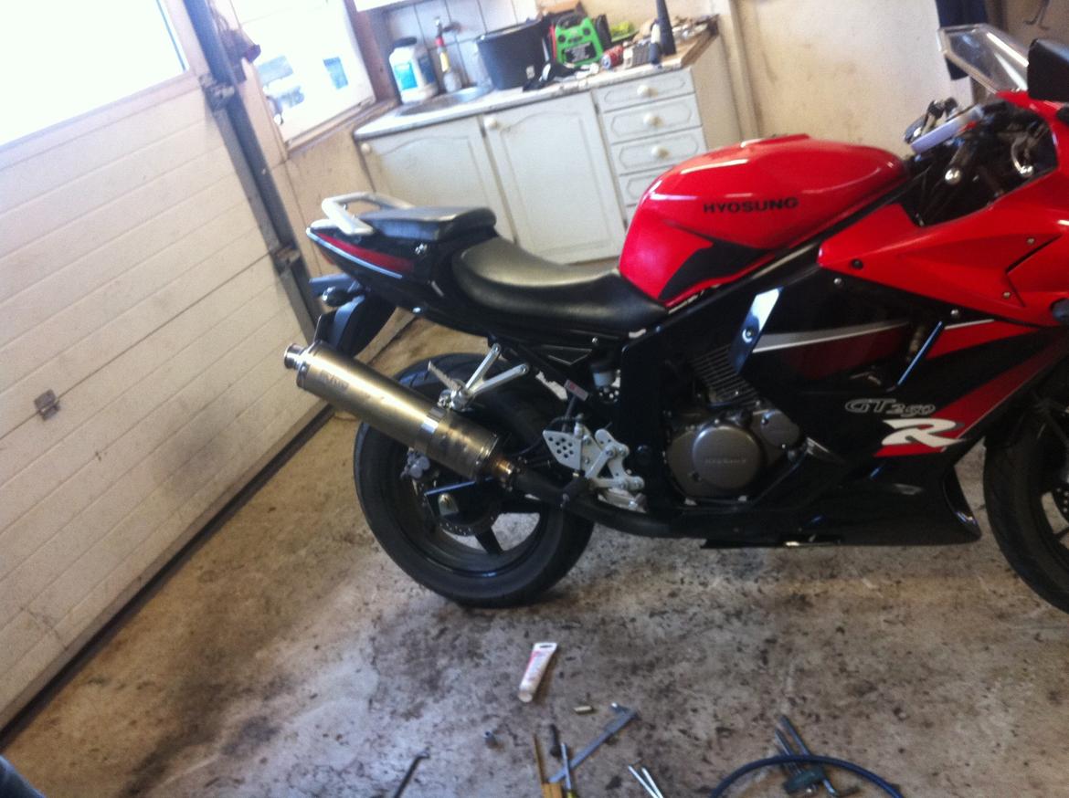 Hyosung gt 250 r  billede 10