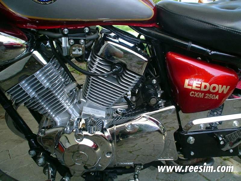 Ledow Borelli CXM 250 billede 7