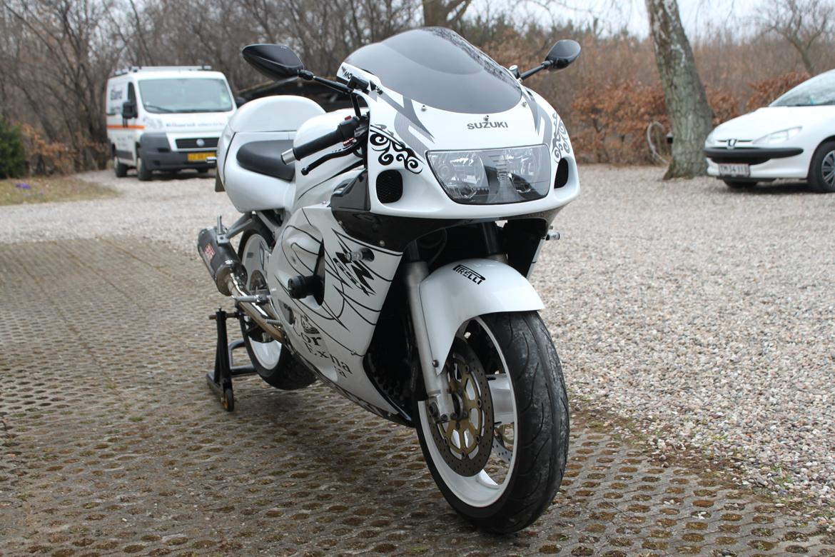 Suzuki GSXR 600 SRAD Solgt billede 3