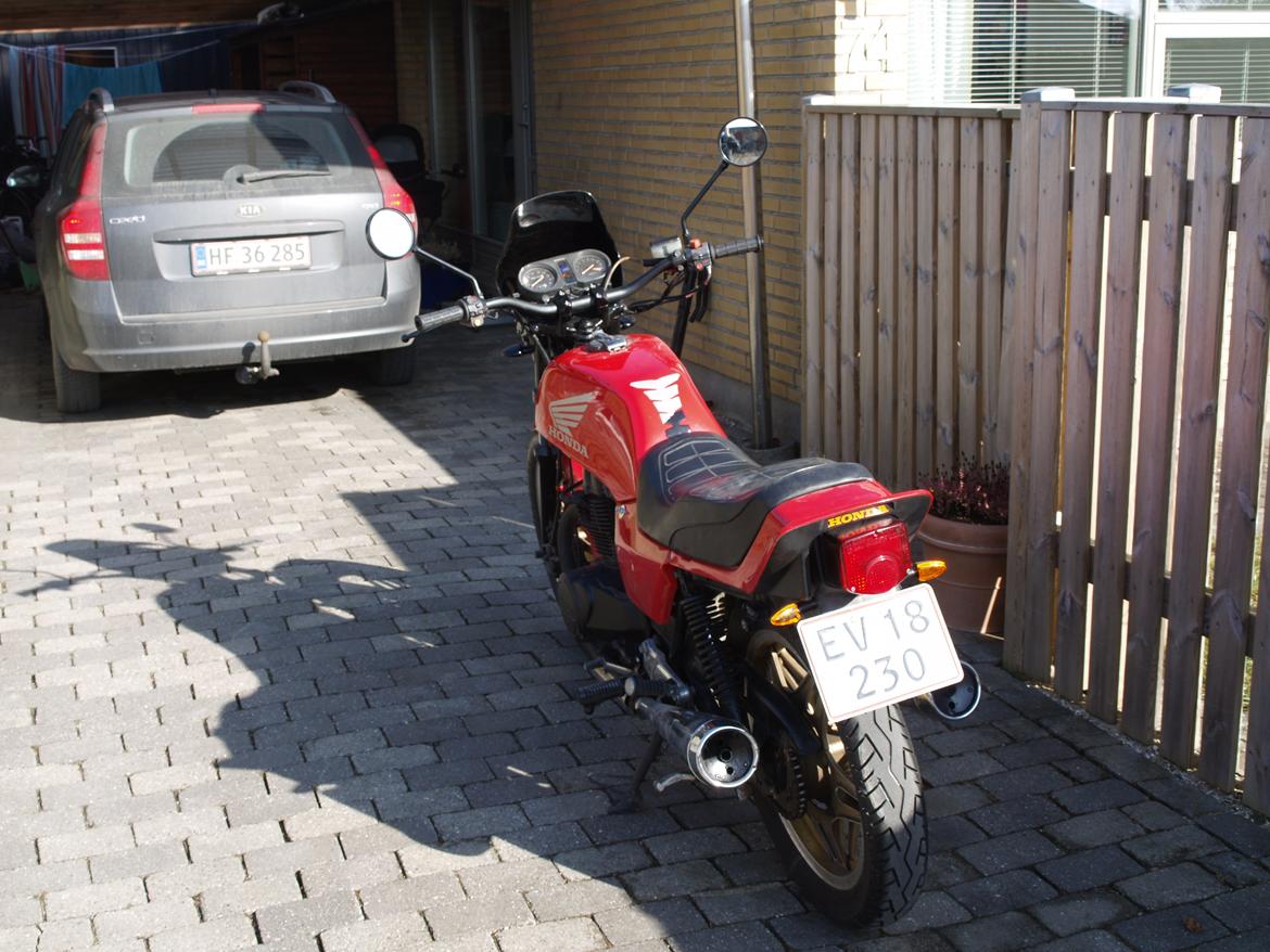 Honda CB 400N billede 3