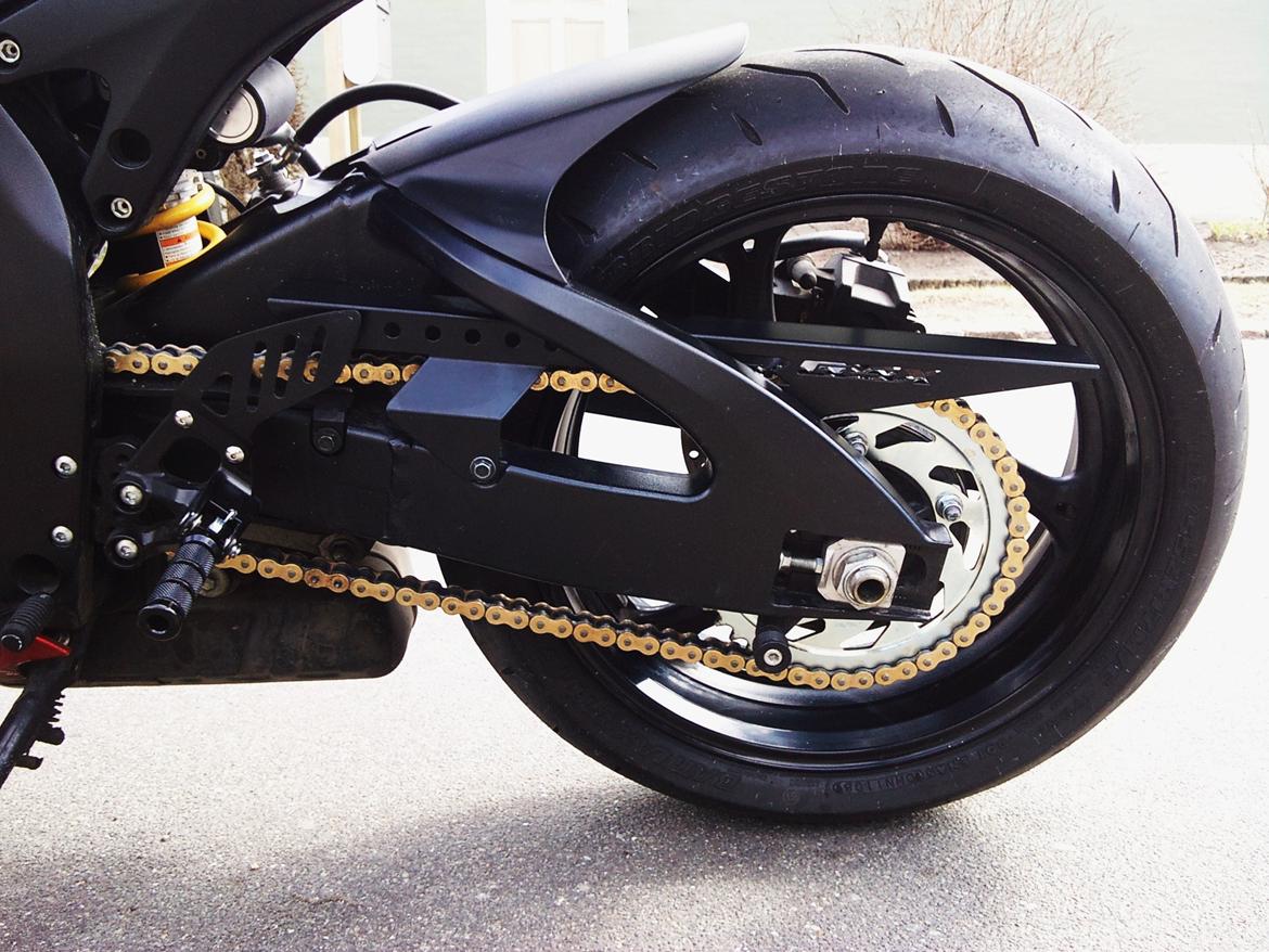 Suzuki Gsx-R 750 K8 - Ny kæde kit 2013 og ny kæde skærm  2012 billede 14