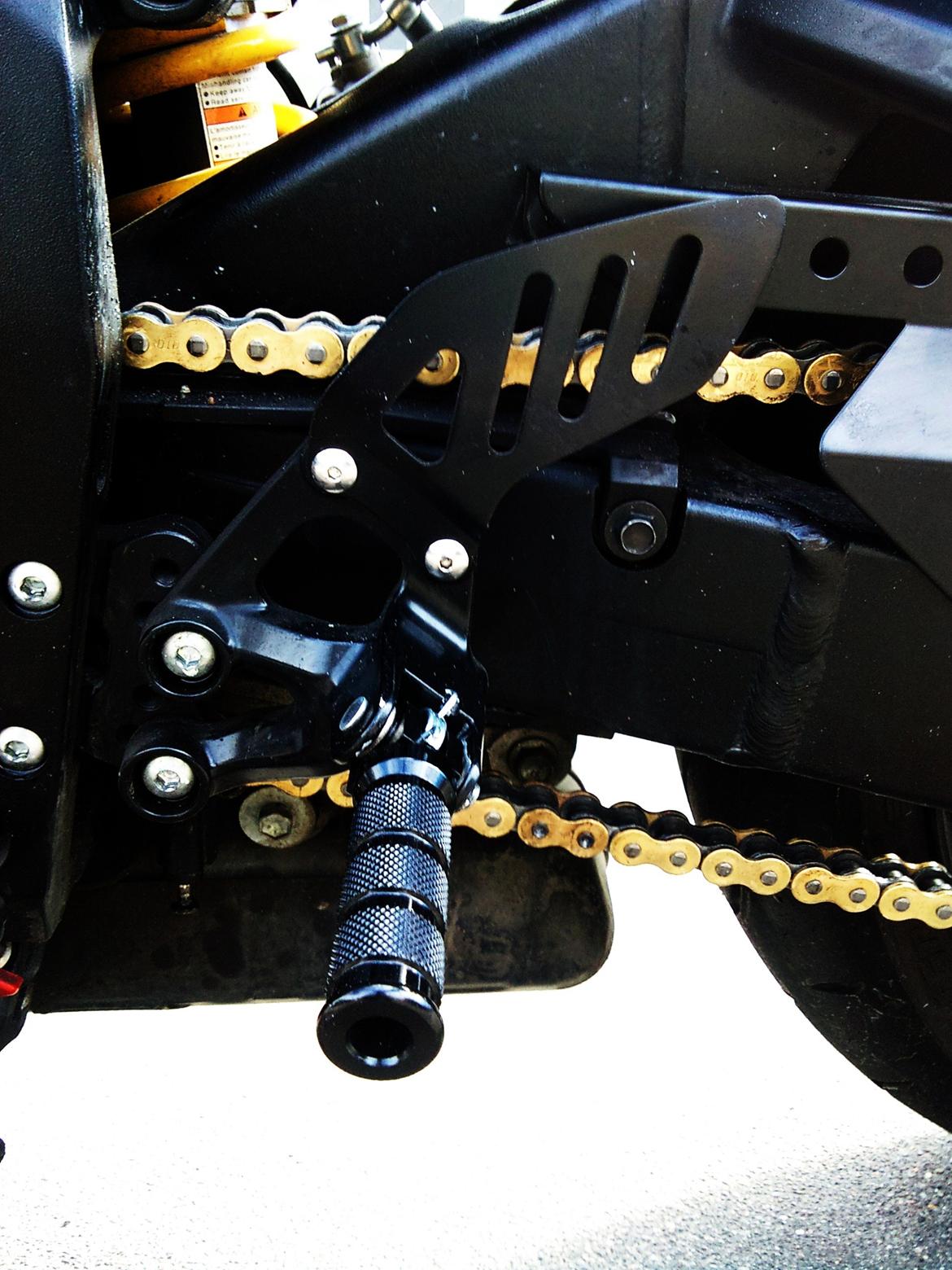 Suzuki Gsx-R 750 K8 - nye fodhviler 2013. billede 15