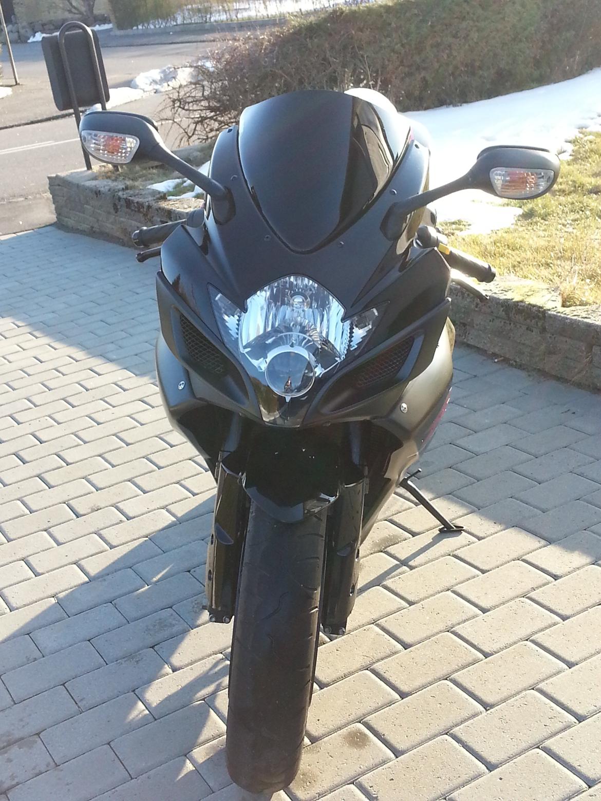 Suzuki Gsx-r 750 K7 billede 2