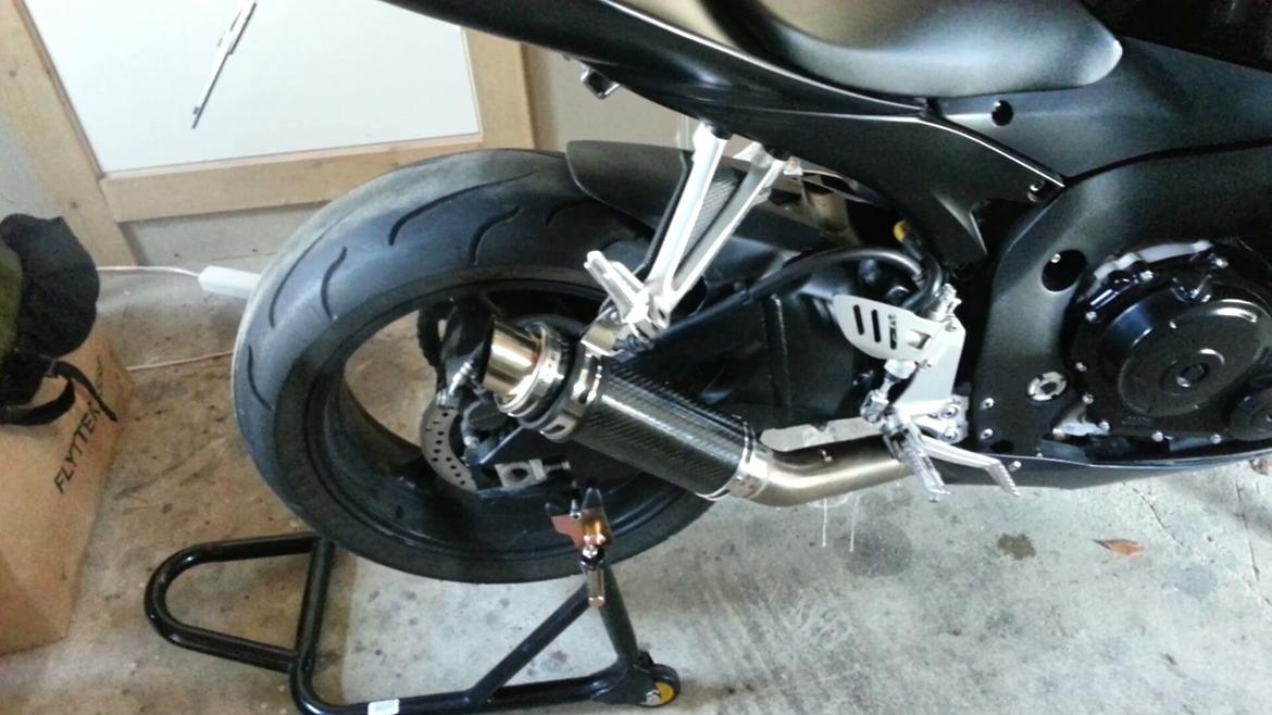 Suzuki Gsx-r 750 K7 billede 4