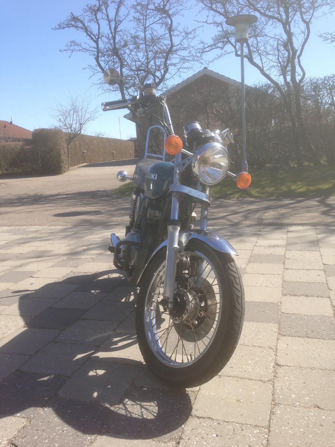 Suzuki GS 400 billede 1