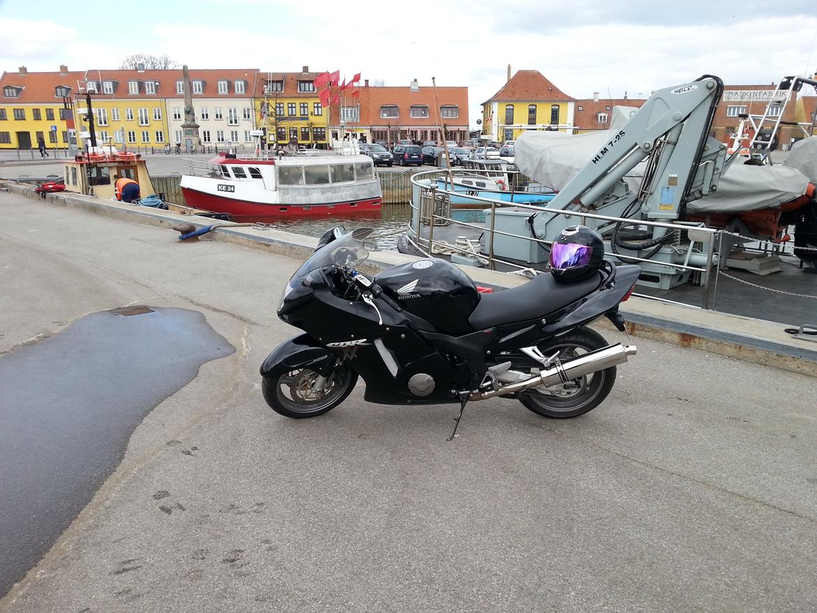 Honda 1100 XX Super blackbird - Endnu et lille foto fra Køge Havn 2013 :) billede 5