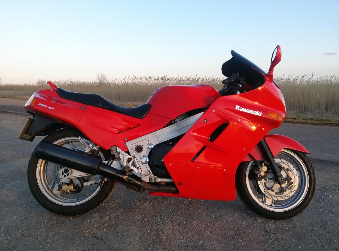 Kawasaki ZX10 billede 8