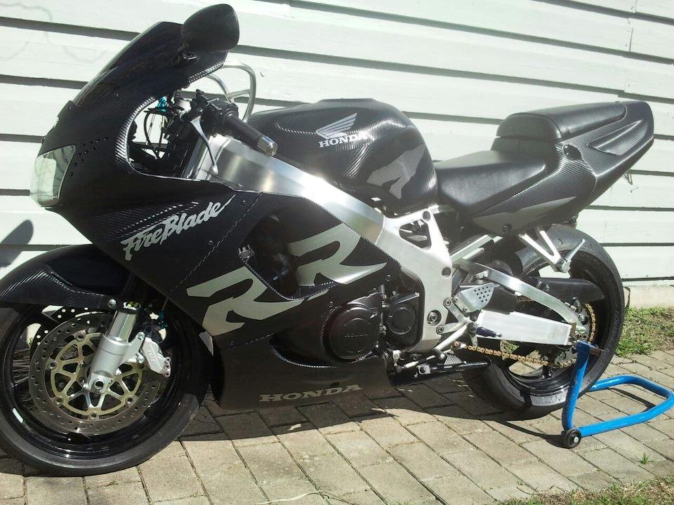 Honda CBR 900 RR-X billede 1