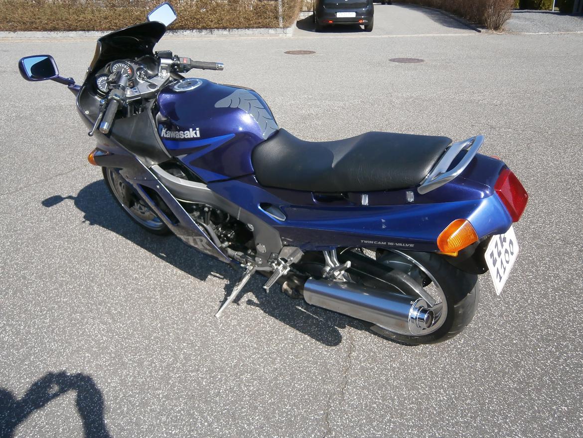 Kawasaki ZZR 1100 billede 6