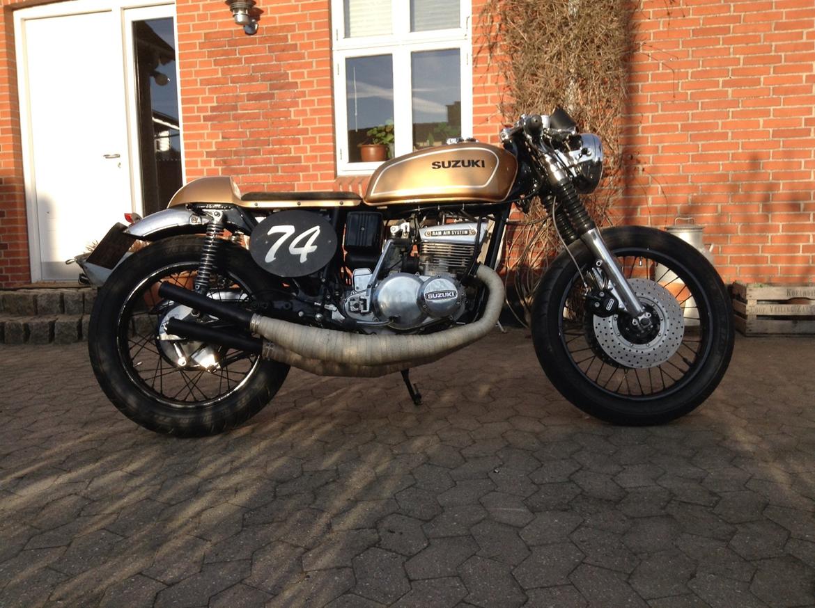 Suzuki GT 550 Cafe racer Solgt billede 1