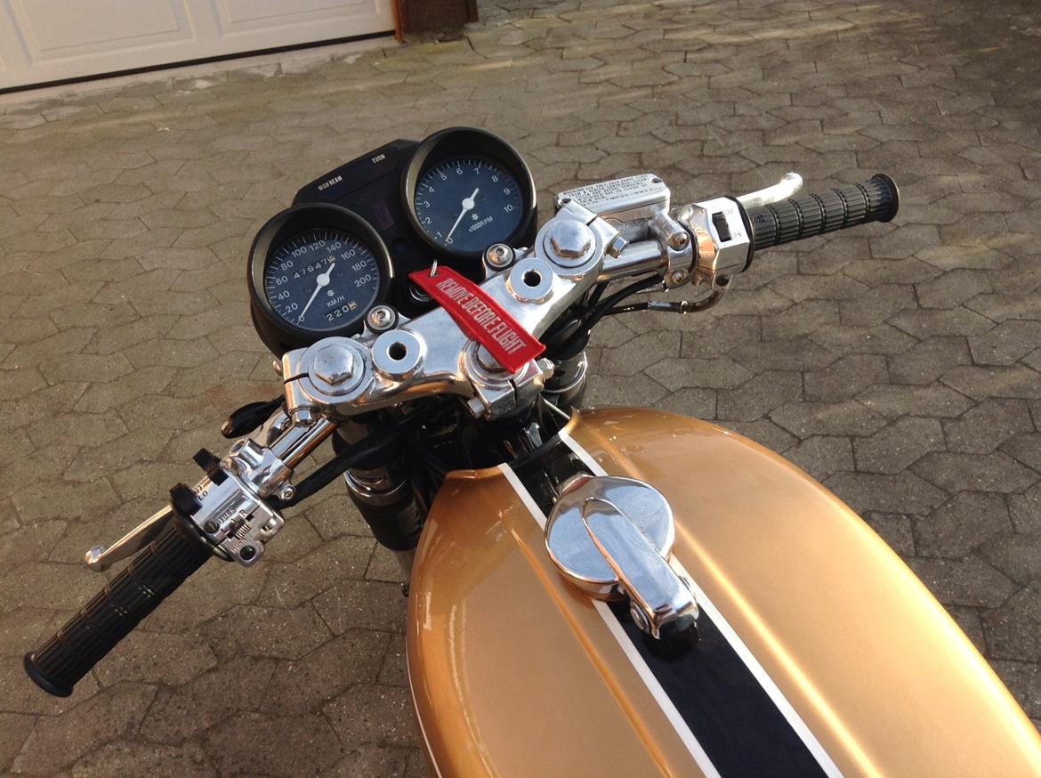 Suzuki GT 550 Cafe racer Solgt billede 3