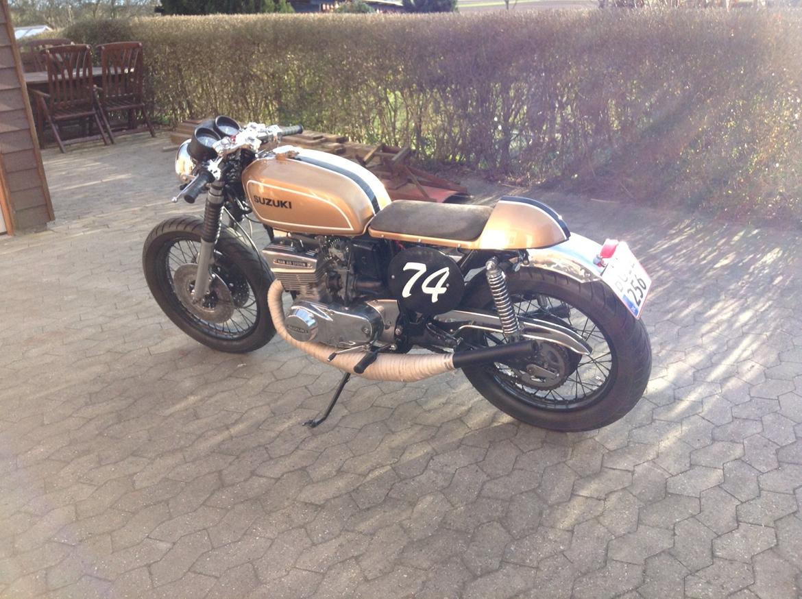 Suzuki GT 550 Cafe racer Solgt billede 4