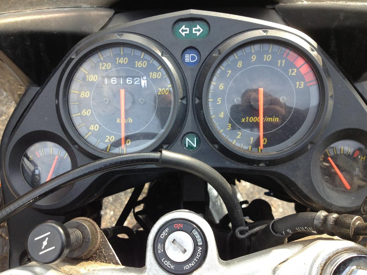 Honda CBR 125 r billede 9