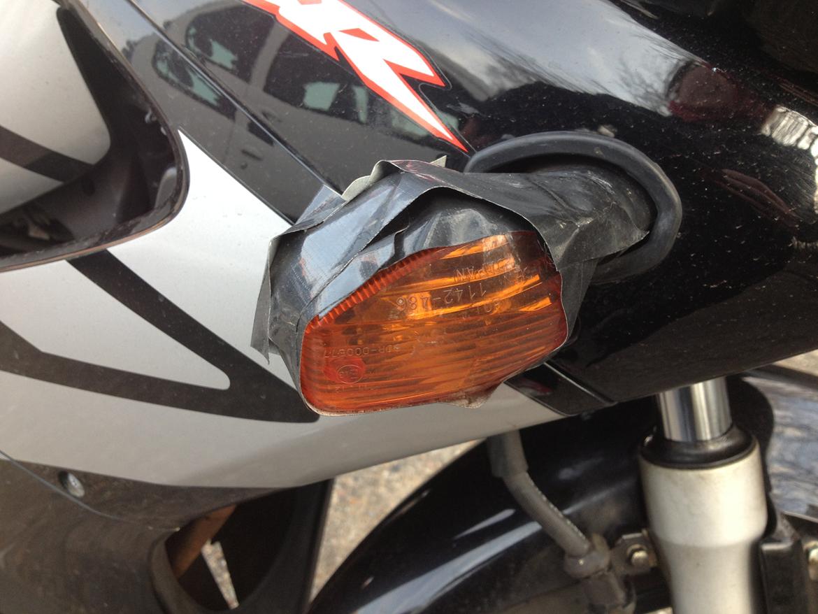 Honda CBR 125 r - Ups... billede 10