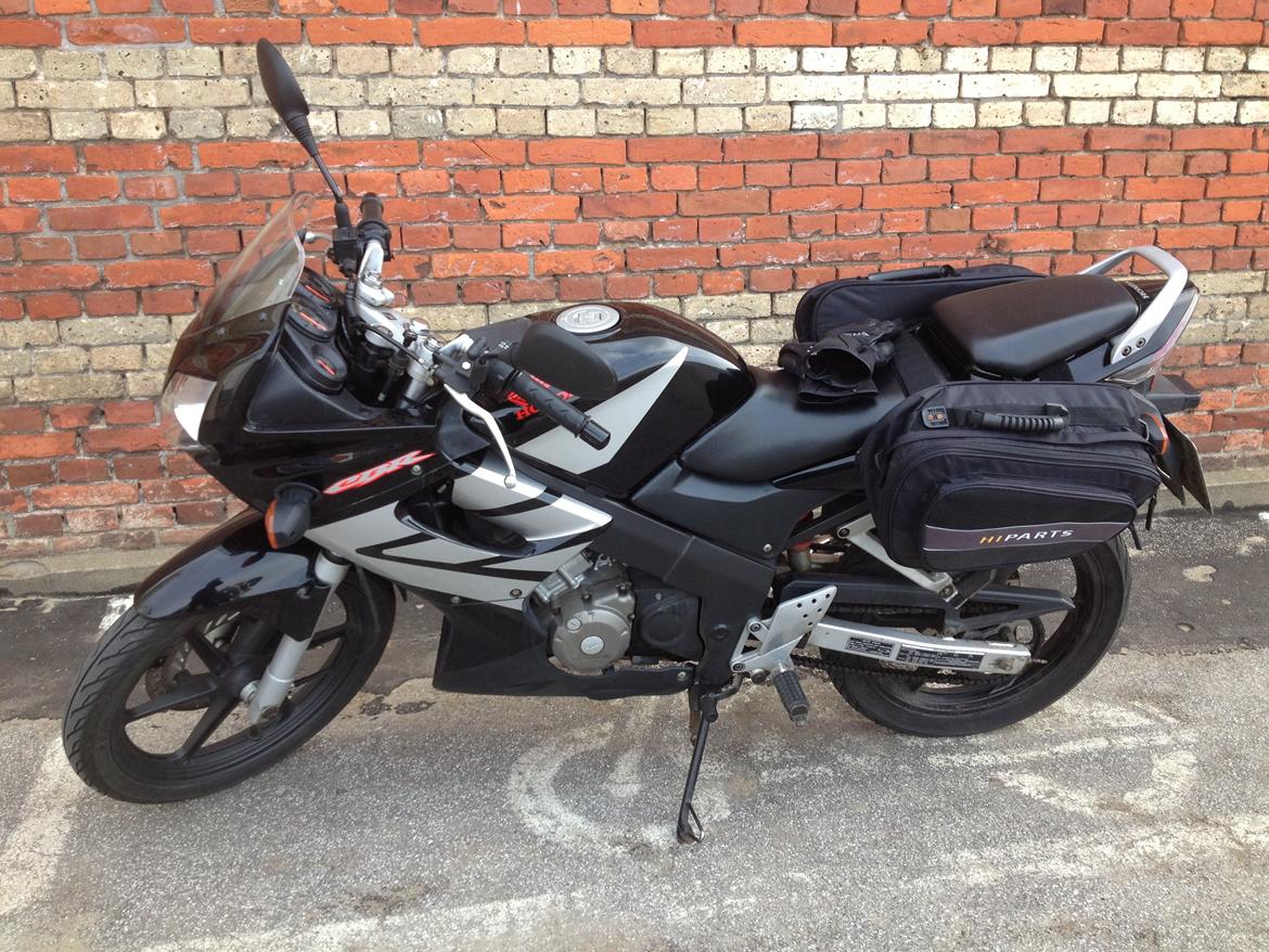 Honda CBR 125 r billede 5