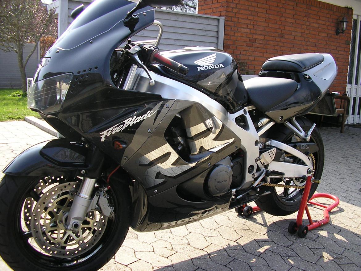 Honda CBR 900 RR Fireblade billede 7