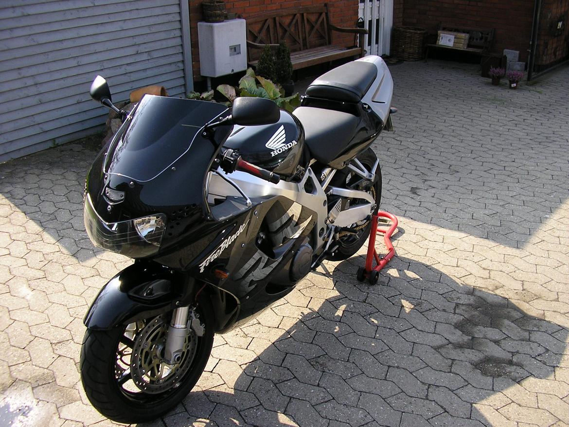 Honda CBR 900 RR Fireblade billede 9
