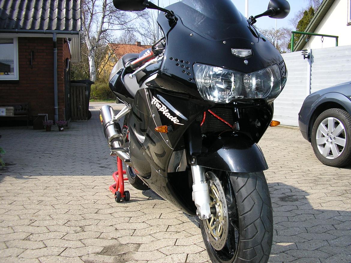 Honda CBR 900 RR Fireblade billede 10