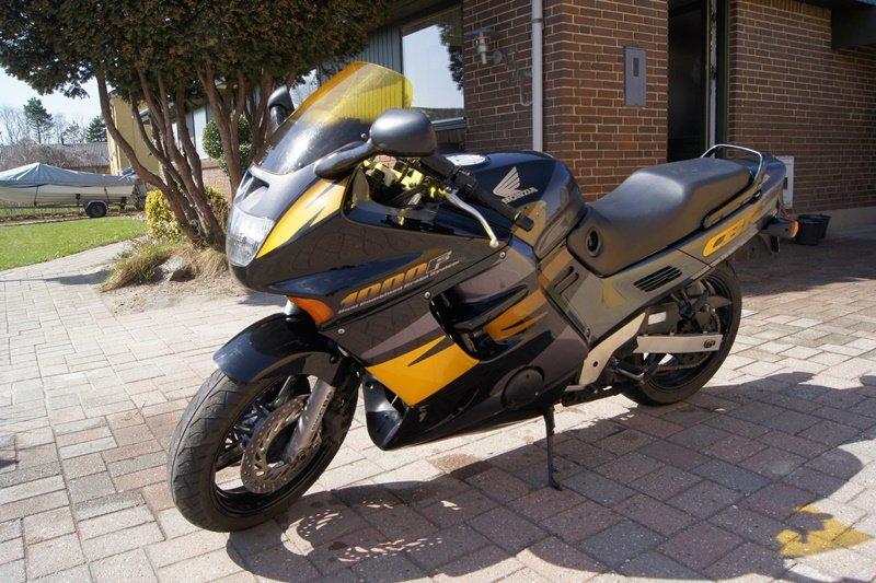 Honda CBR 1000 billede 4