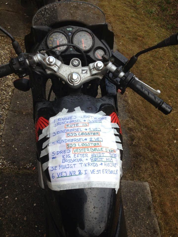 Honda CBR 125 r - Nu med "indbygget" navigation til én bestemt destination. billede 13