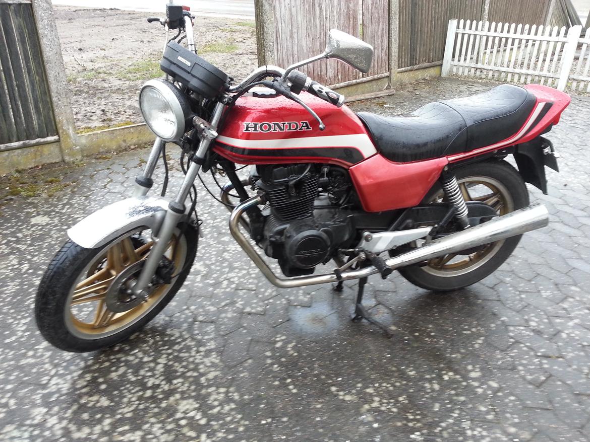 Honda CB 400 N billede 6