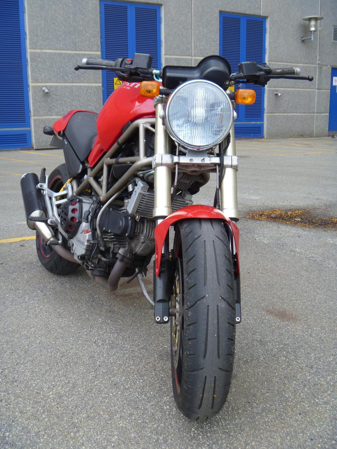 Ducati Monster 900 billede 5