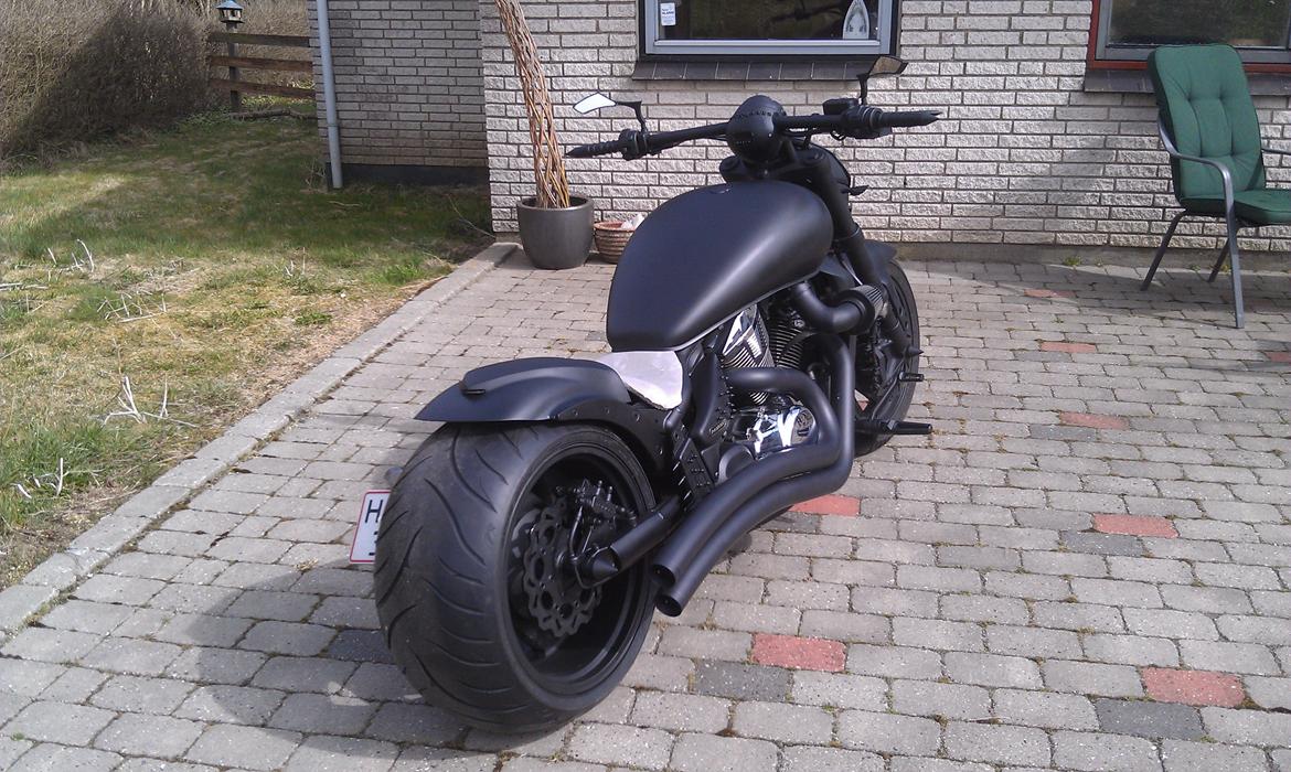 Suzuki VZR 1800 billede 18