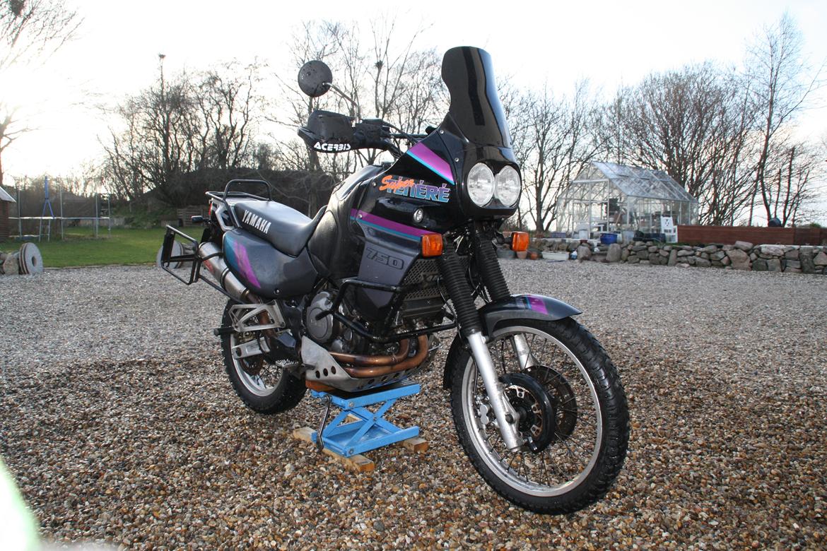 Yamaha XTZ750 Super Ténéré billede 1