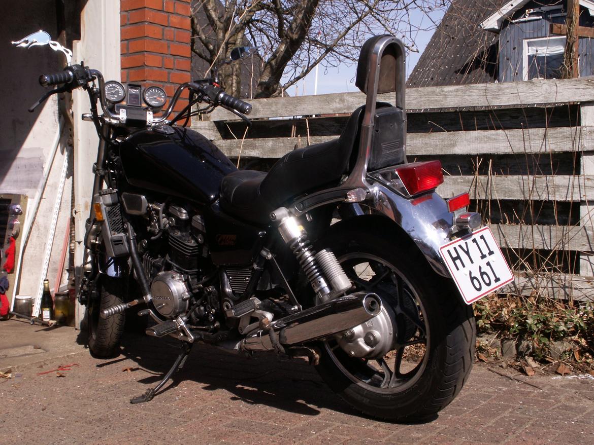 Honda VF750C Magna billede 5