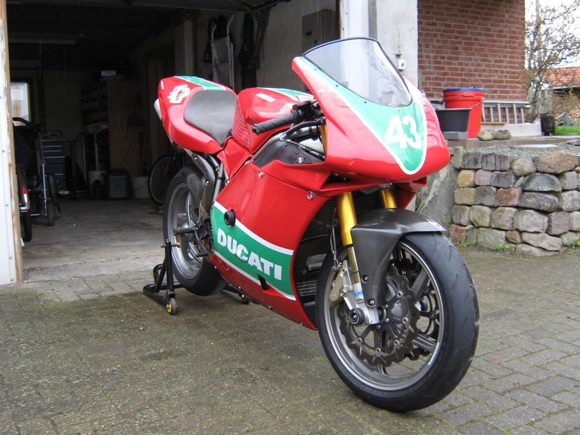 Ducati 748 S/R - Banejern - Ny lakering til 2013 billede 4