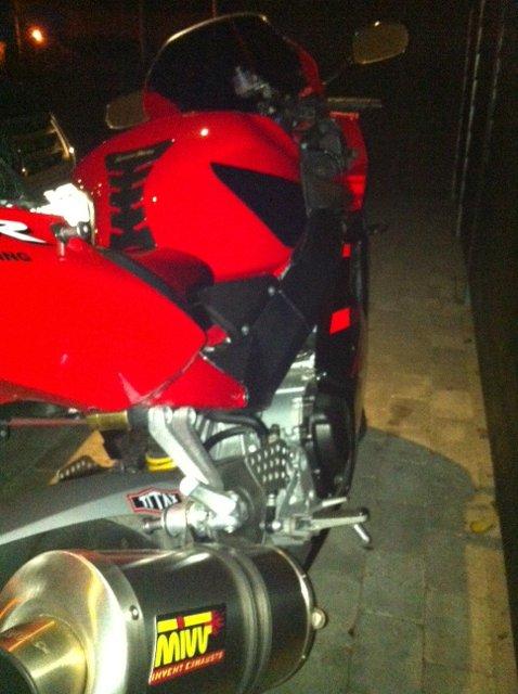 Honda CBR 954 RR Fireblade billede 5