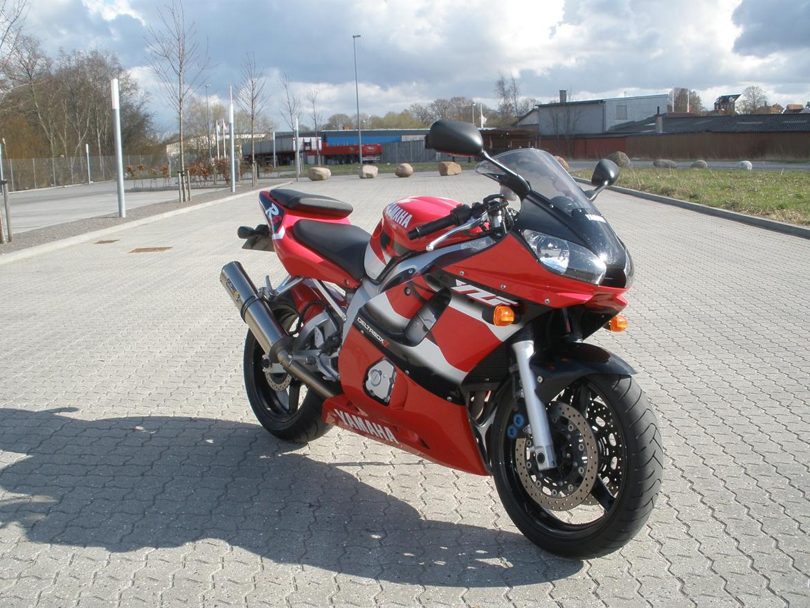 Yamaha YZF-R6 billede 1