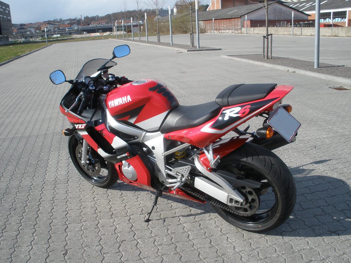 Yamaha YZF-R6 billede 4