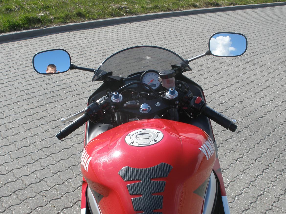 Yamaha YZF-R6 billede 9