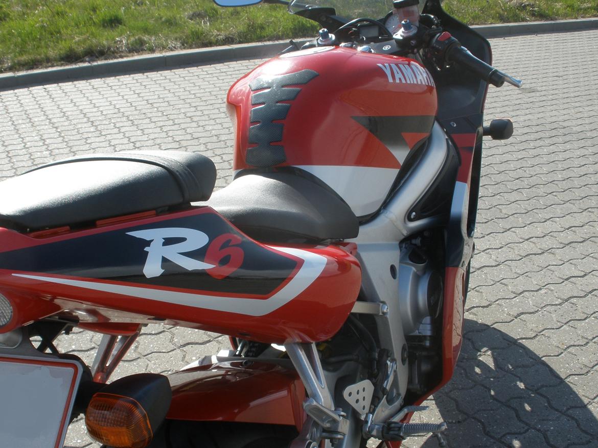 Yamaha YZF-R6 billede 16