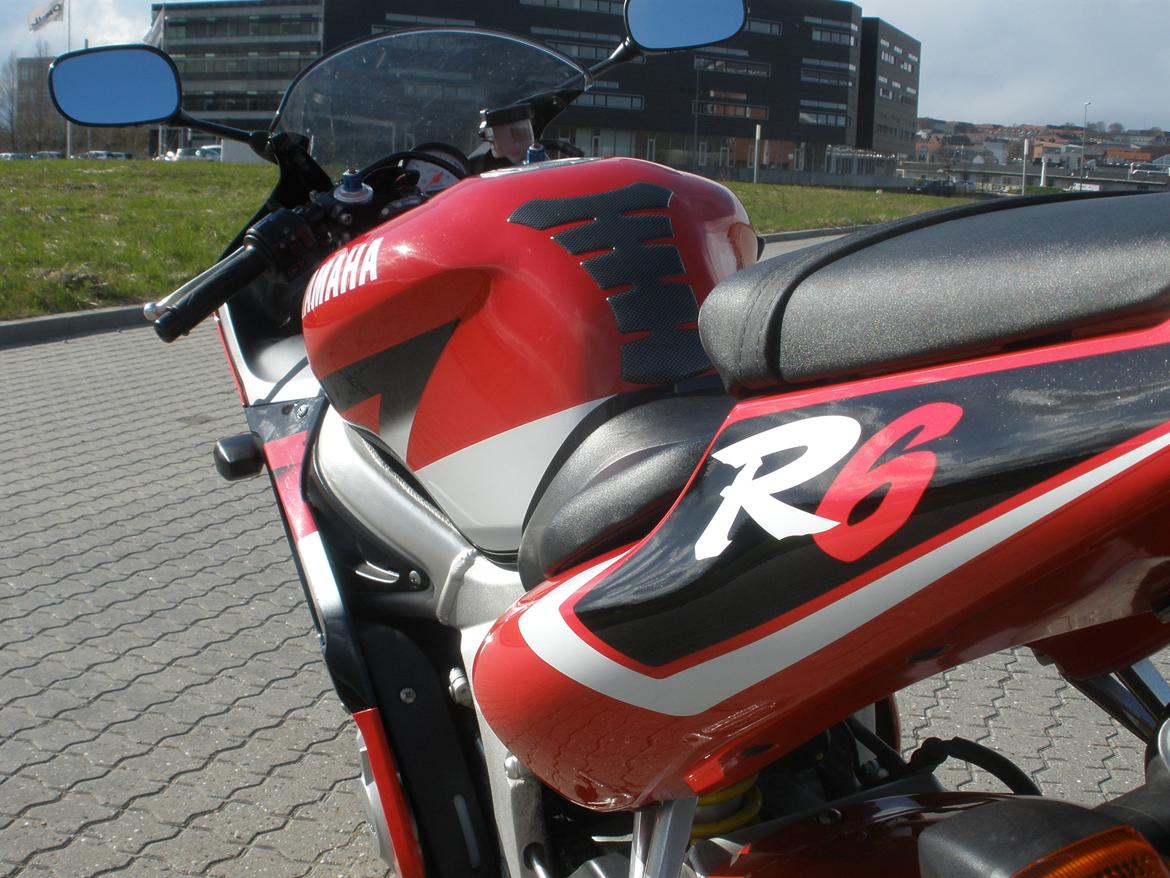 Yamaha YZF-R6 billede 17