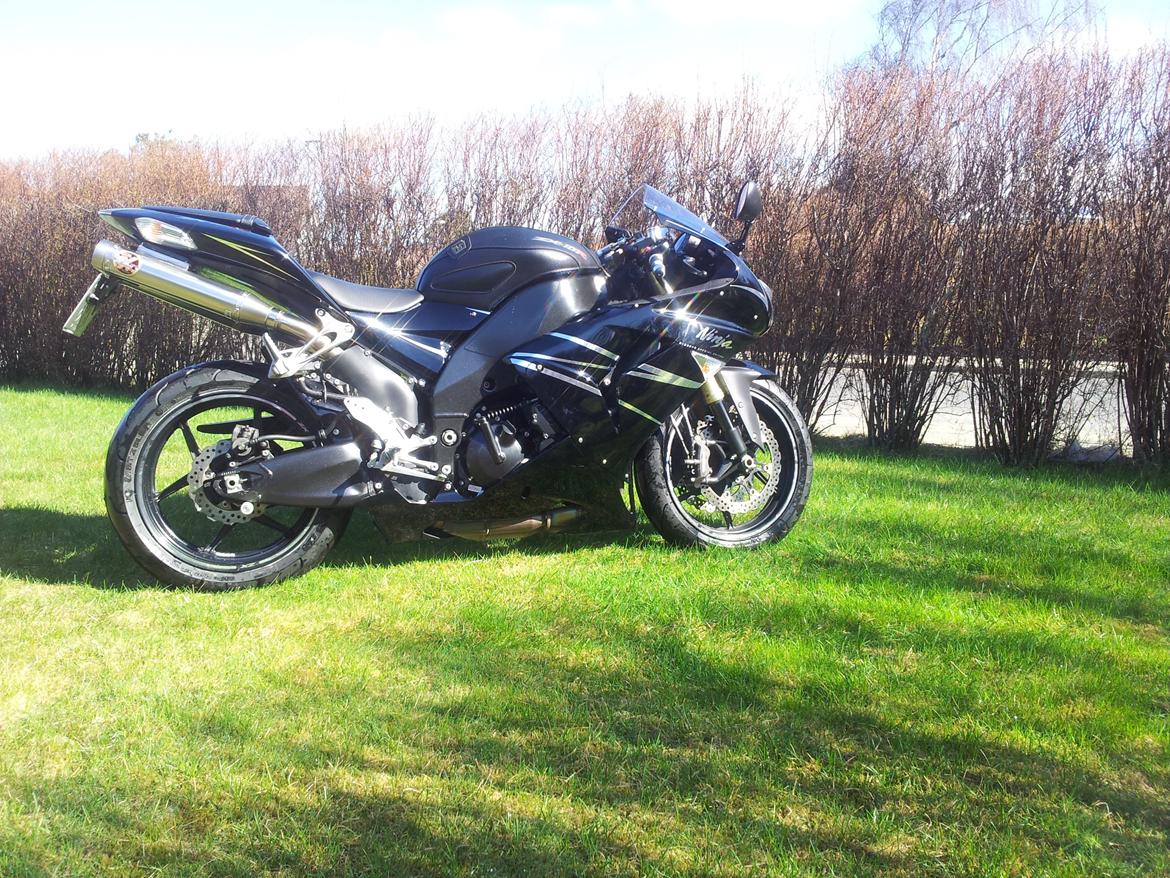 Kawasaki zx10r billede 15