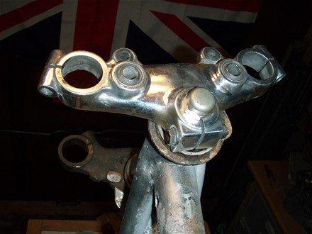 Triumph TRIbsa - Suzuki holdere fundet til 50.- på stumpemarkes i Herning. dem bruger vi.. billede 15