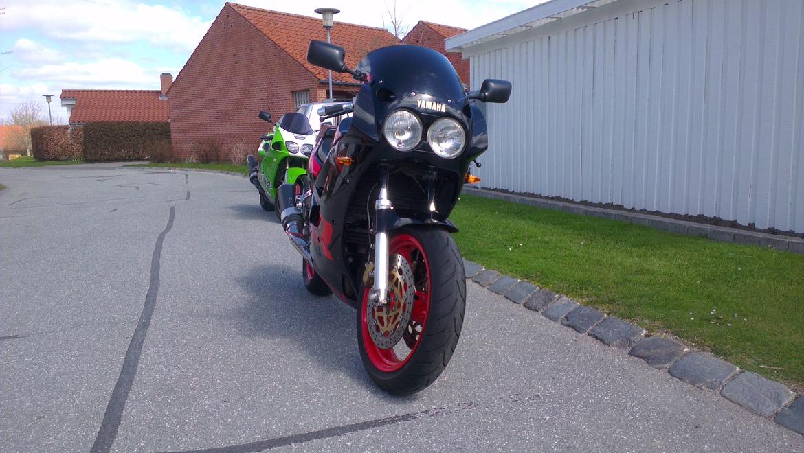 Yamaha Fzr 1000 billede 4
