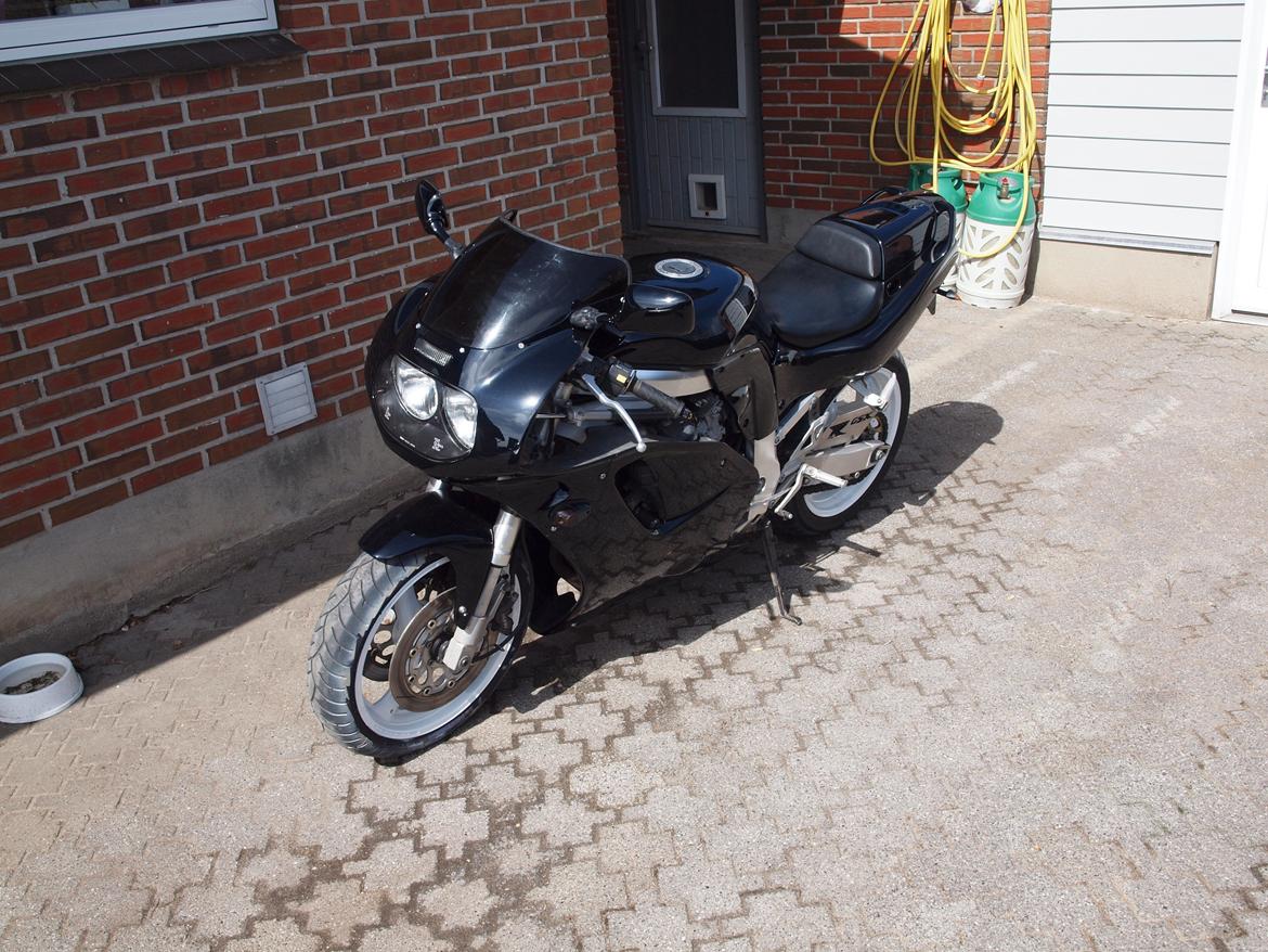 Suzuki GSX-R 750 W billede 1