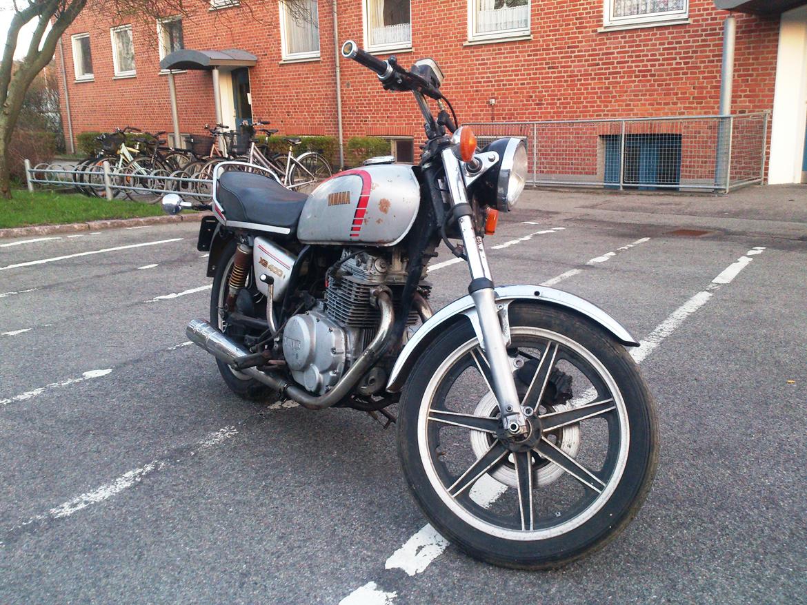 Yamaha XS 400 (Type 2A2) billede 4