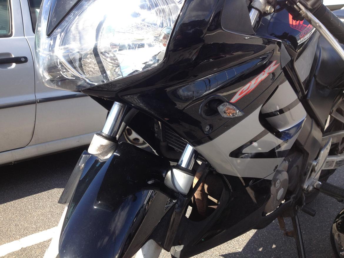 Honda CBR 125 r - Så kom der sgu endelig nye blink foran. :) billede 14