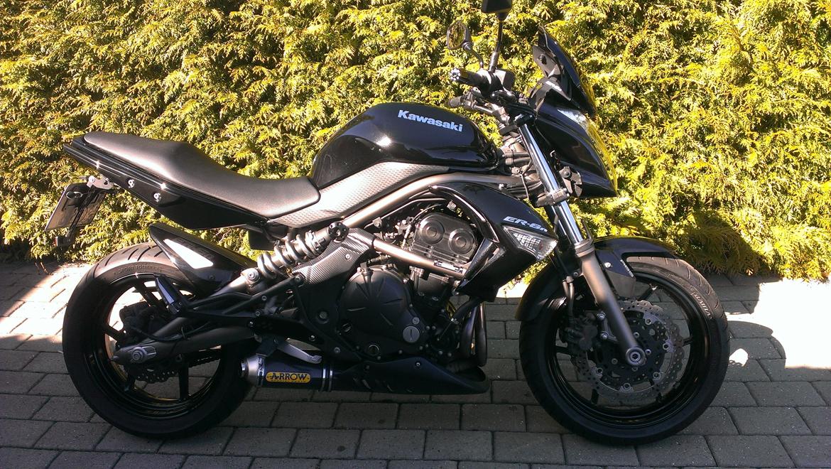 Kawasaki ER 6-n + ABS Solgt - Nye billeder 2013
Ny malet dele billede 2
