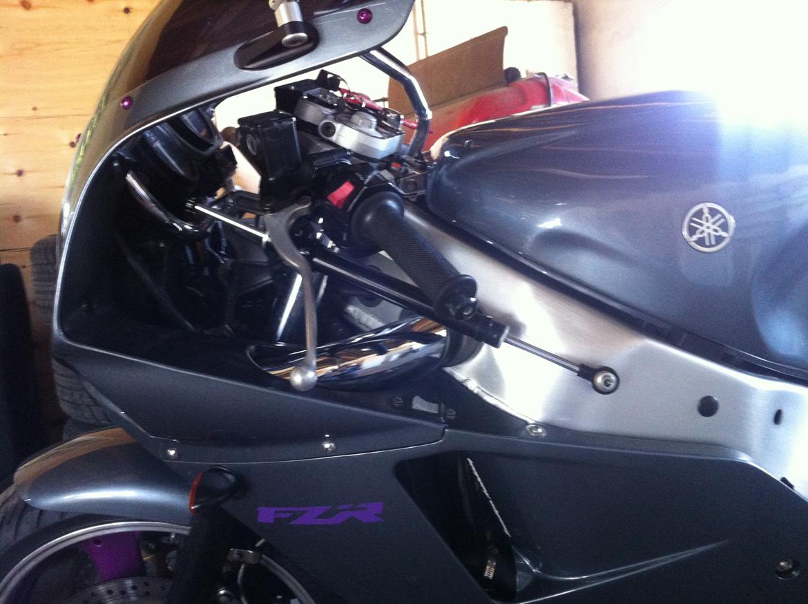 Yamaha FZR 1000 Exup billede 7