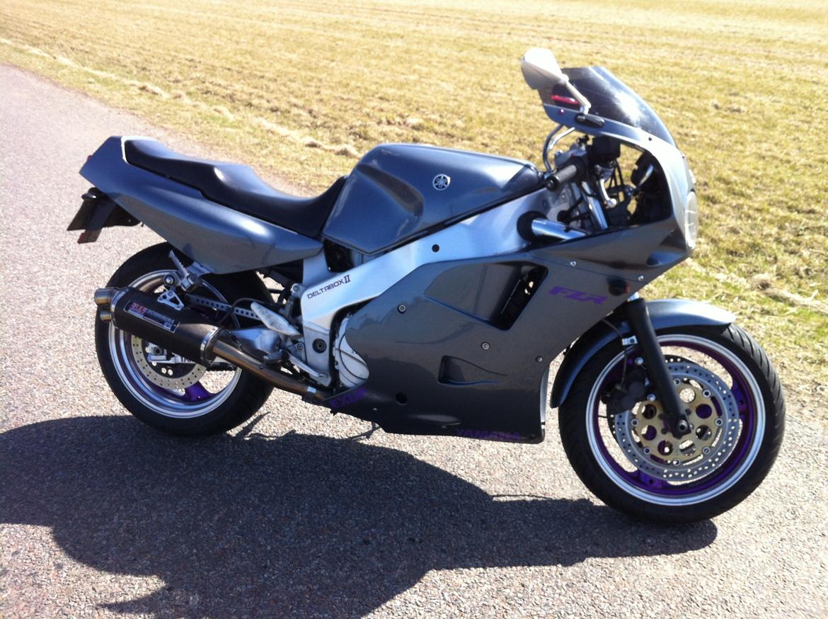 Yamaha FZR 1000 Exup billede 8